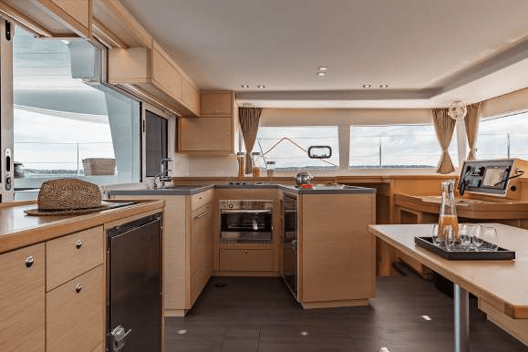 Lagoon 45 Lagoon Catamaran — view 6